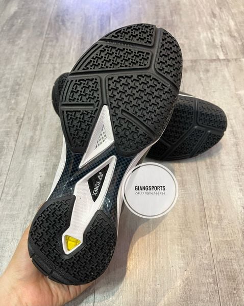 65_den_vang_6_eb9ca76b21594064bdafdae1b5a96dc7_grande